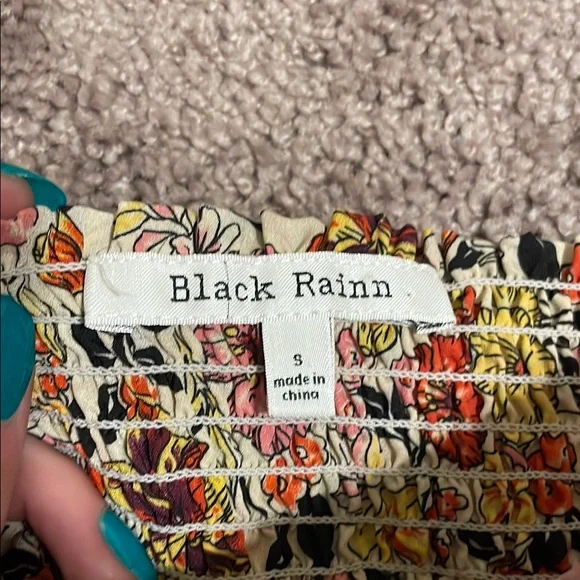 LAST CHANCE Floral Print Women's Skirt with Pockets !! - Picture 4 of 5